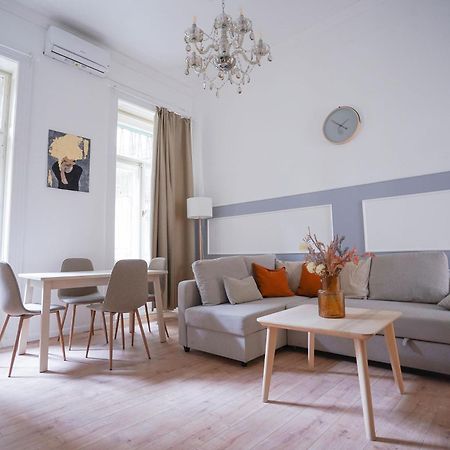 Venus Apartments - Klauzal Ter I Budapeste Exterior foto