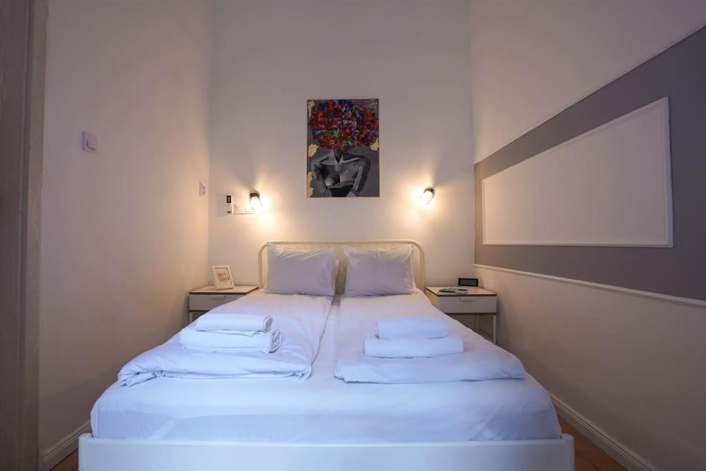 Venus Apartments - Klauzal Ter I Budapeste Exterior foto
